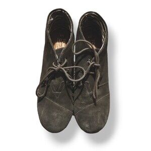 TOMS Gray Suede Desert Wedge Lace Up Ankle Bootie Shoe size 9W